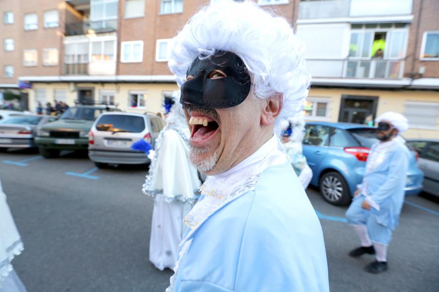 Desfile de Carnaval 2017 - Un participante disfrazado.