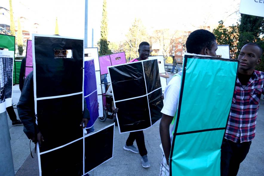 Desfile de Carnaval 2019 - Imagen de personas disfrazadas que participan en el desfile.