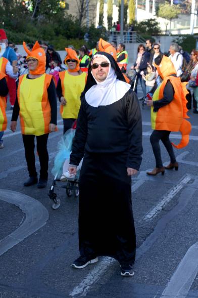 Desfile de Carnaval 2019 - Imagen de personas que participan en el desfile.