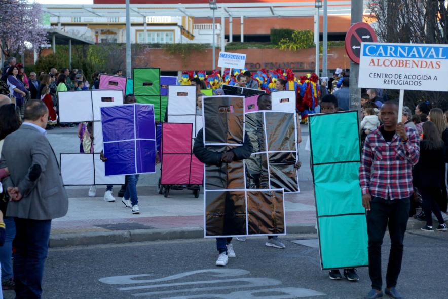 Desfile de Carnaval 2019 - Imagen de personas que participan en el desfile.