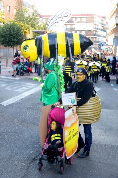 Desfile de Carnaval 2019 - Imagen de personas que participan en el desfile.