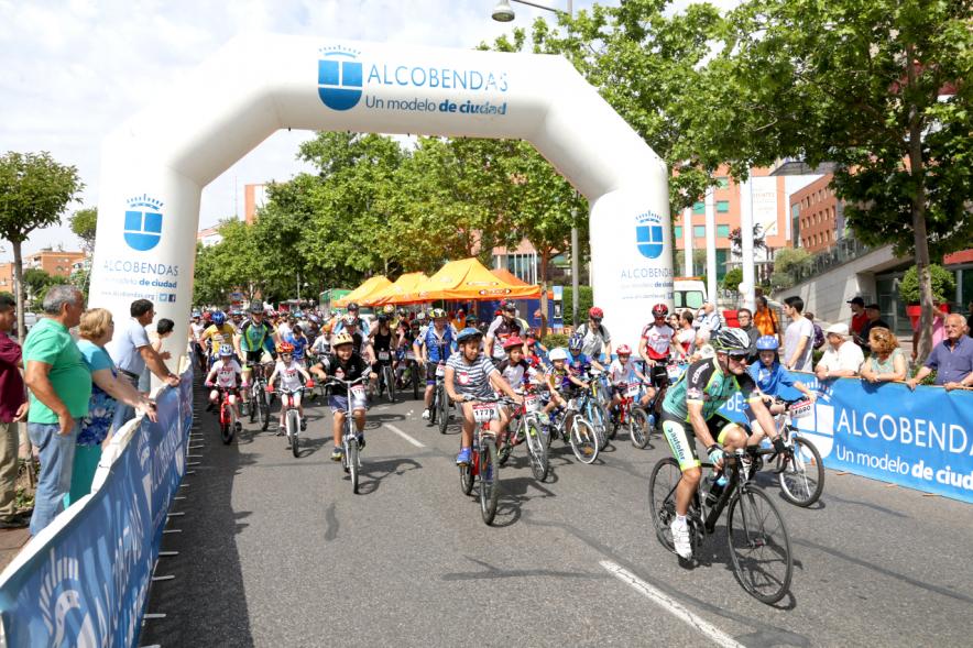 Día de la Bicicleta - Salida de la carrera.