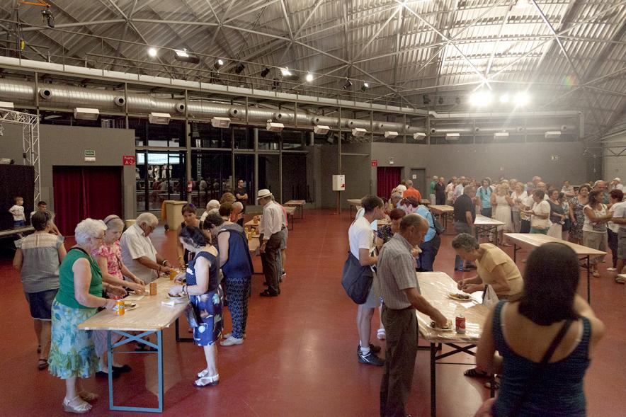 Celebración del Día de Galicia 2017 - Zona degustación del salón.