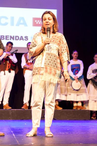 Celebración del Día de Galicia 2017 - Presentadora del acto.