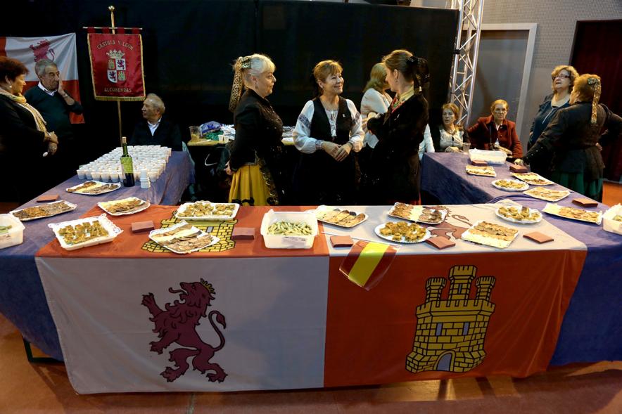Detalle puesto de la casa regional de Castilla León durante el cocktail