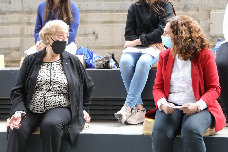 Concejala Ana Soto y participantes. Celebración Día de Europa en el Centro de Arte – 2021