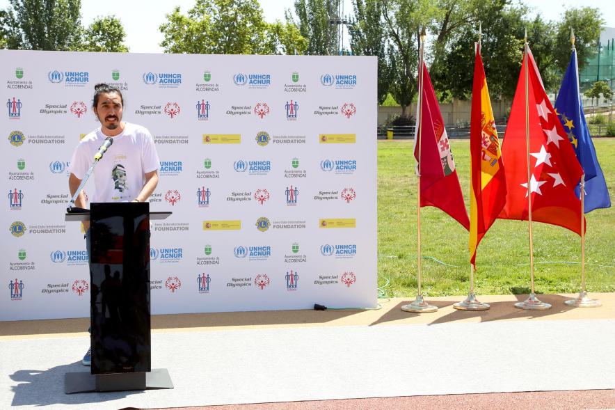 Jornada Inclusiva Día Mundial del Refugiado - Imagen de un momento del discurso de una de las autoridades asistentes al acto.