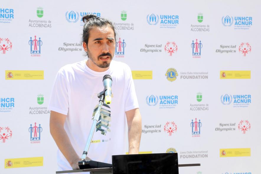 Jornada Inclusiva Día Mundial del Refugiado -Imagen de un momento del discurso de una de las autoridades asistentes al acto.