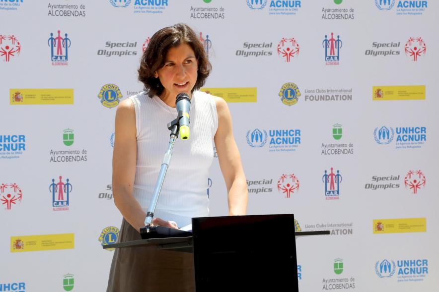 Jornada Inclusiva Día Mundial del Refugiado -Imagen de un momento del discurso de una de las autoridades asistentes al acto.