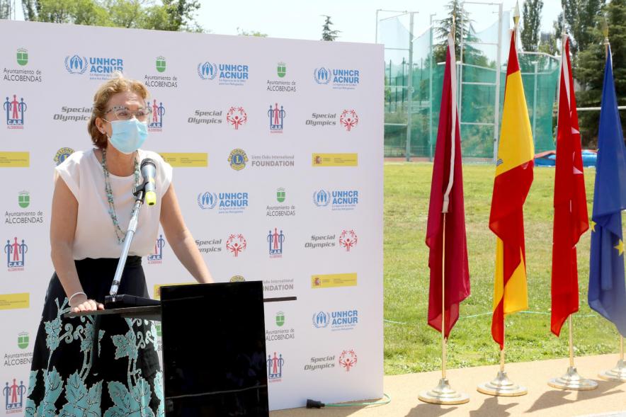 Jornada Inclusiva Día Mundial del Refugiado - Imagen de un momento del discurso de una de las autoridades asistentes al acto.