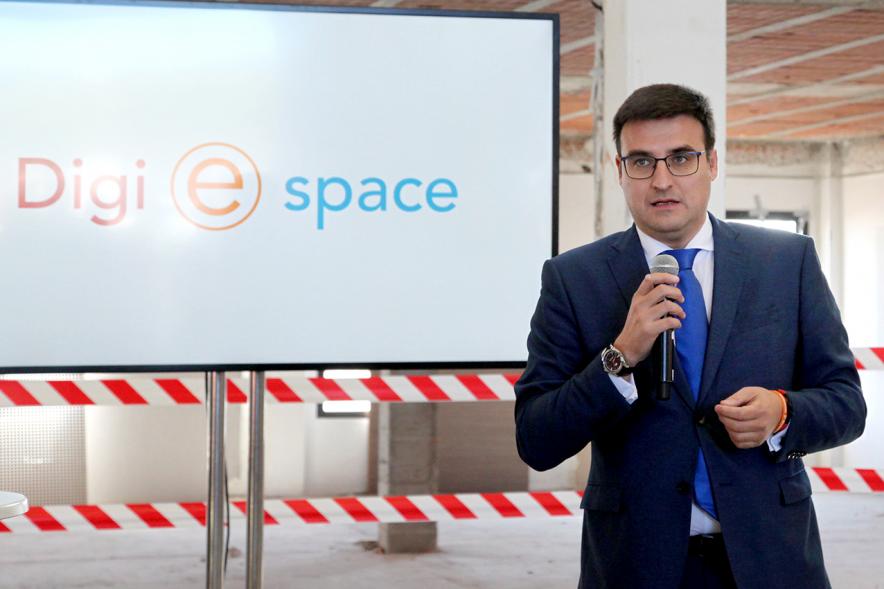 Vicealcalde Miguel Ángel Arranz Visita de Obra a DIGI-E_SPACE KEYTRON -2019