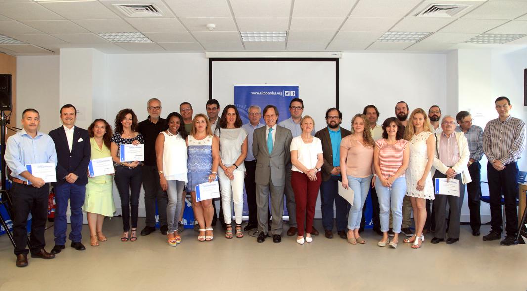 Entrega de Diplomas Curso de Formación para PYMES -  Grupo de los diplomados.