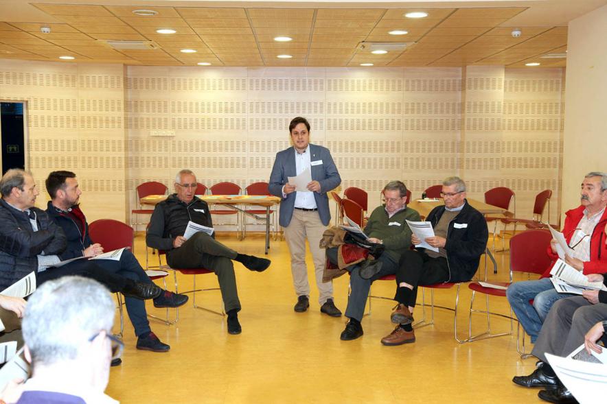 Oponente en el Foro Estudios y Análisis del Distrito Centro - 2020