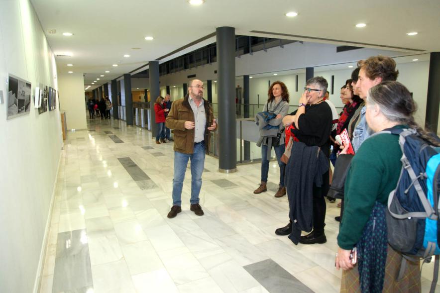 Fotógrafos y Participantes. Inauguración Exposición Docenfoques en C.D. Valdelasfuentes - 2020