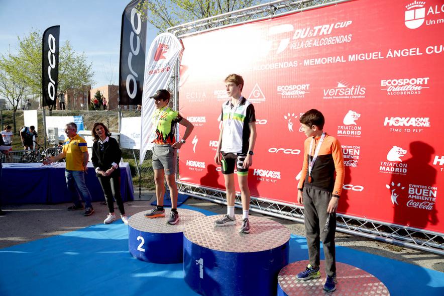 Duatlón Escolar Villa de Alcobendas - Imagen del pódium juvenil masculino.