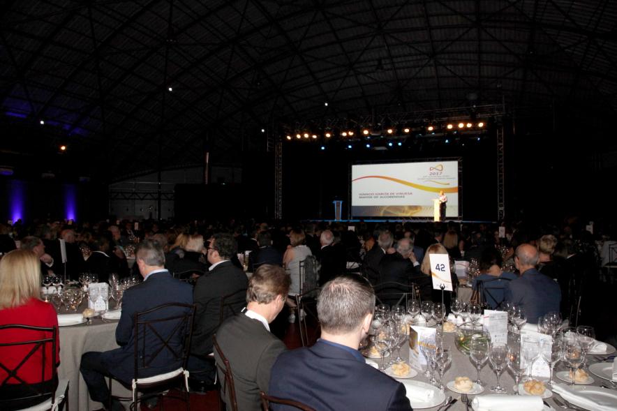 Cena e Inicio EFQM Awards 2017 - Imagen del público aistente a la cena.
