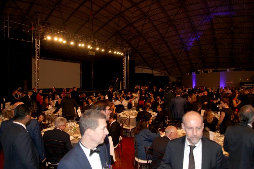 Cena e Inicio EFQM Awards 2017 - Imagen panorámica del público aistente a la cena.