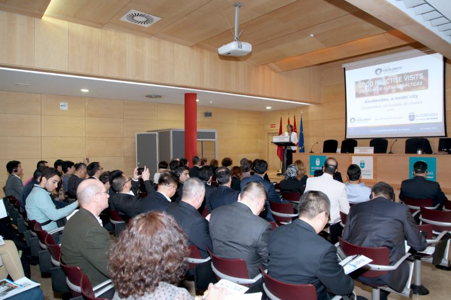 Foro EFQM #GoodPracticeAlcobendas - Imagen lateral del evento.