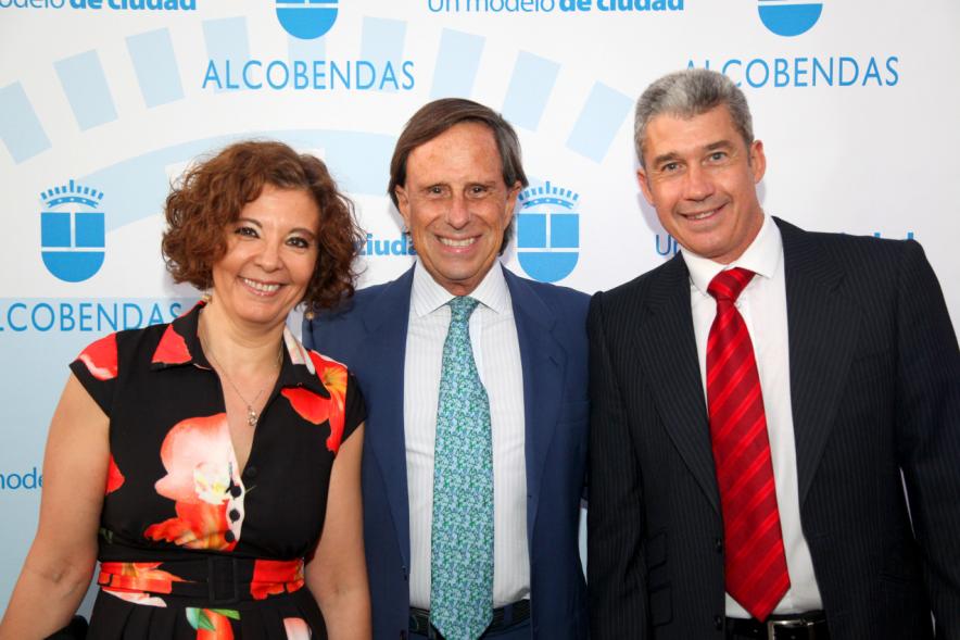 Photocall y Coctel EFQM Awards 2017 - Posado del alcalde con empresarios.