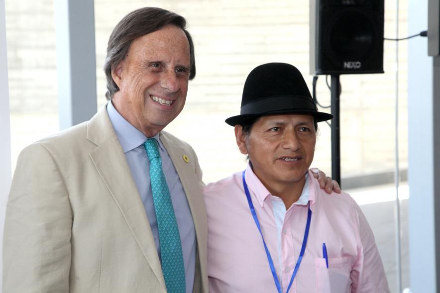 Clausura y Entrega de Diplomas EGME 2017 - Un diplomado con el alcalde.