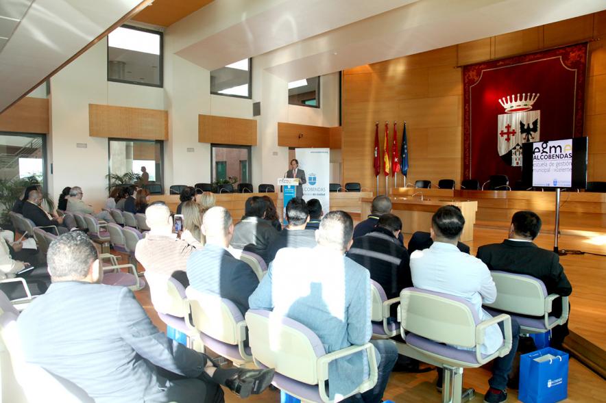 Recepción de Alumnos 2ª Edición EGME -  Panorámica de los asistentes.