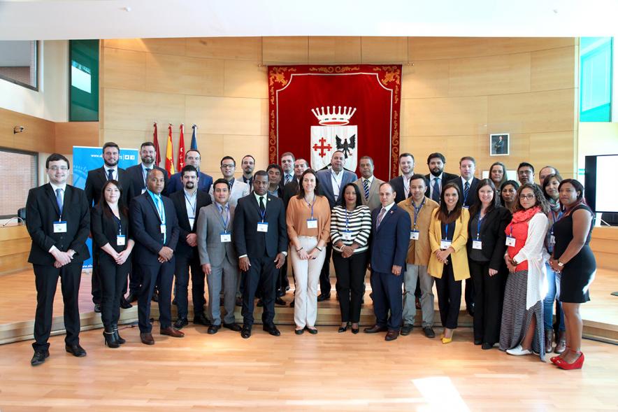 Recepción EGME 2018 - Imagen del posado general de todos los participantes al acto.