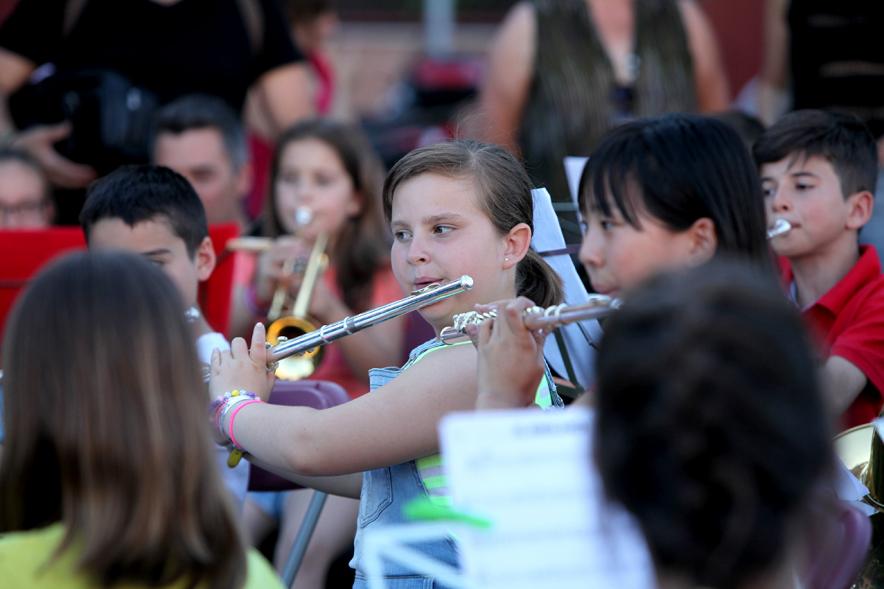 Actuaciones Urbanas de la Escuela Municipal de Música y Danza - Actuación de escuela municipal de música.
