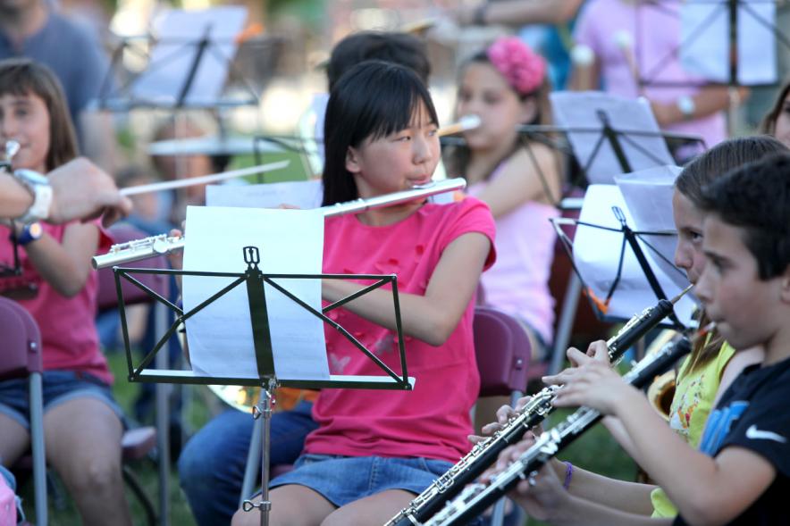 Actuaciones Urbanas de la Escuela Municipal de Música y Danza - Actuación de escuela municipal de música.