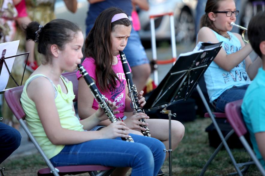 Actuaciones Urbanas de la Escuela Municipal de Música y Danza - Actuación de escuela municipal de música.
