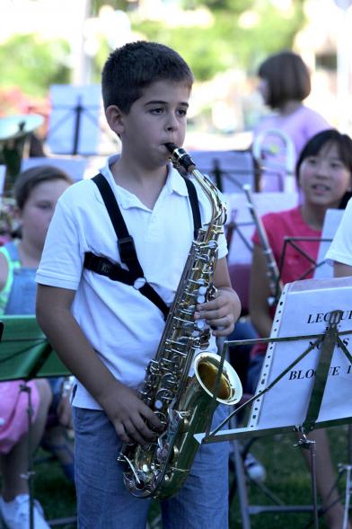 Actuaciones Urbanas de la Escuela Municipal de Música y Danza - Actuación de escuela municipal de música.