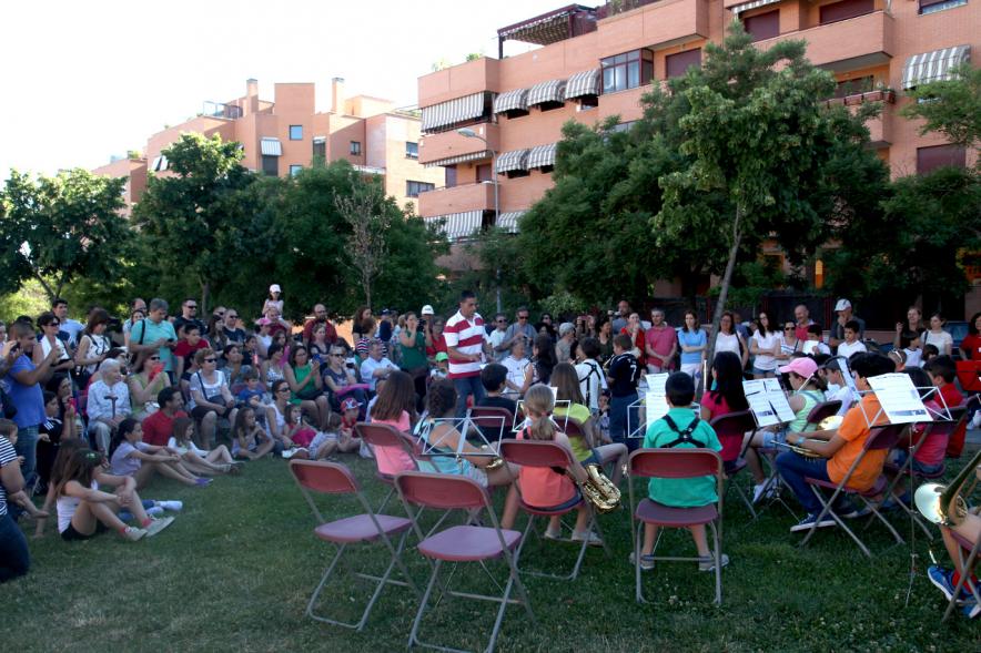 Actuaciones Urbanas de la Escuela Municipal de Música y Danza - Actuación de escuela municipal de música.
