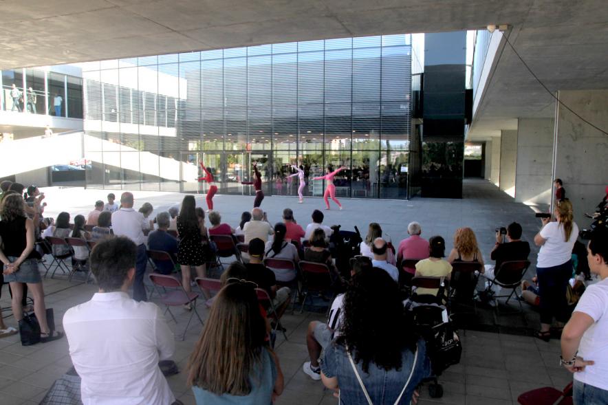 Actuaciones Urbanas de la Escuela Municipal de Música y Danza - Actuación de escuela municipal de danza.