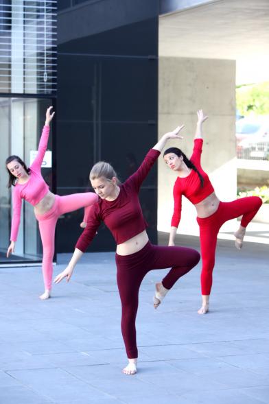 Actuaciones Urbanas de la Escuela Municipal de Música y Danza - Actuación de escuela municipal de danza.