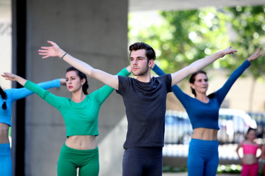 Actuaciones Urbanas de la Escuela Municipal de Música y Danza - Actuación de escuela municipal de danza.