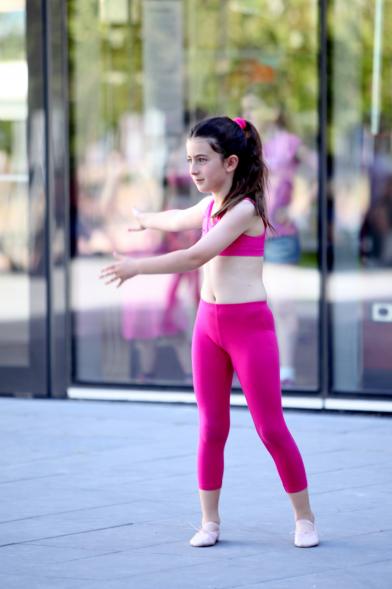 Actuaciones Urbanas de la Escuela Municipal de Música y Danza - Actuación de escuela municipal de danza.