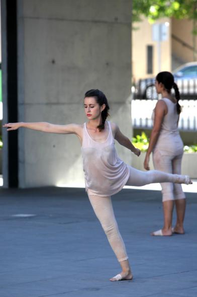 Actuaciones Urbanas de la Escuela Municipal de Música y Danza - Actuación de escuela municipal de danza.