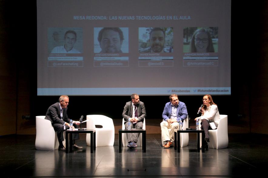 5 Años al Futuro de la Educación en 5 Horas - Diálogo entre los ponentes.