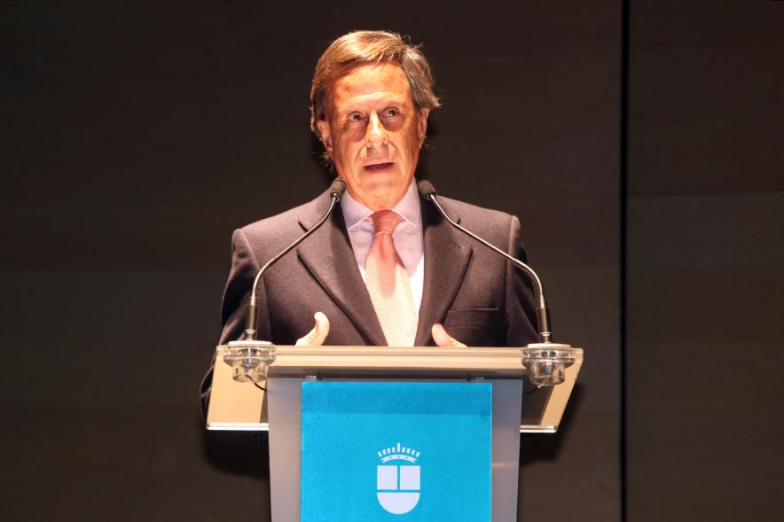 5 Años al Futuro de la Educación en 5 Horas -  Primer plano del alcalde.