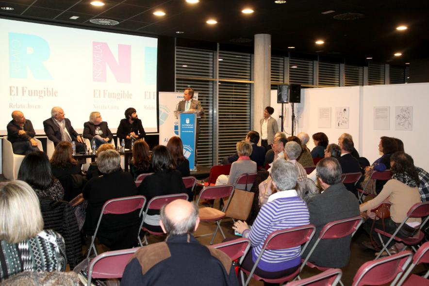 Presentación del Fungible 2017 - Plano general de la presentación.