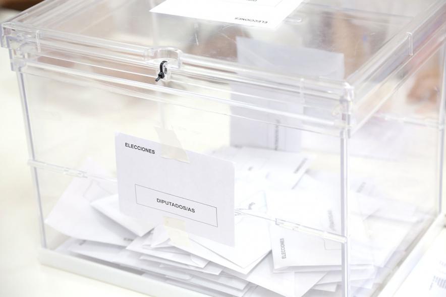 Elecciones Generales 26-J -  Urna con los votos.