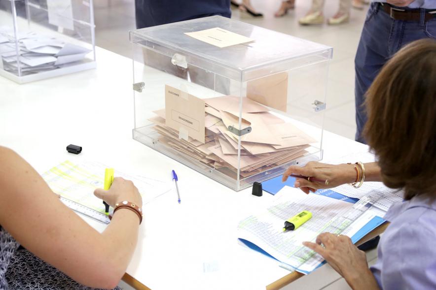 Elecciones Generales 26-J -La mesa electoral.