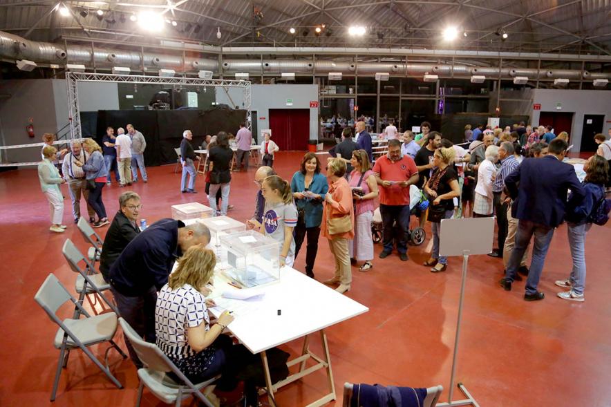 Vista general de la mesa electoral - 2019