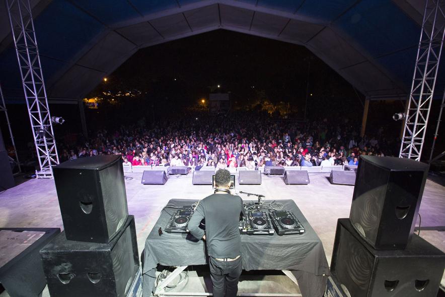 Dj durante el evento