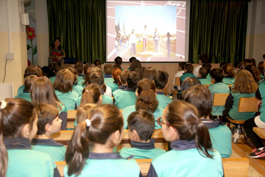 Evento desde el fondo de la sala