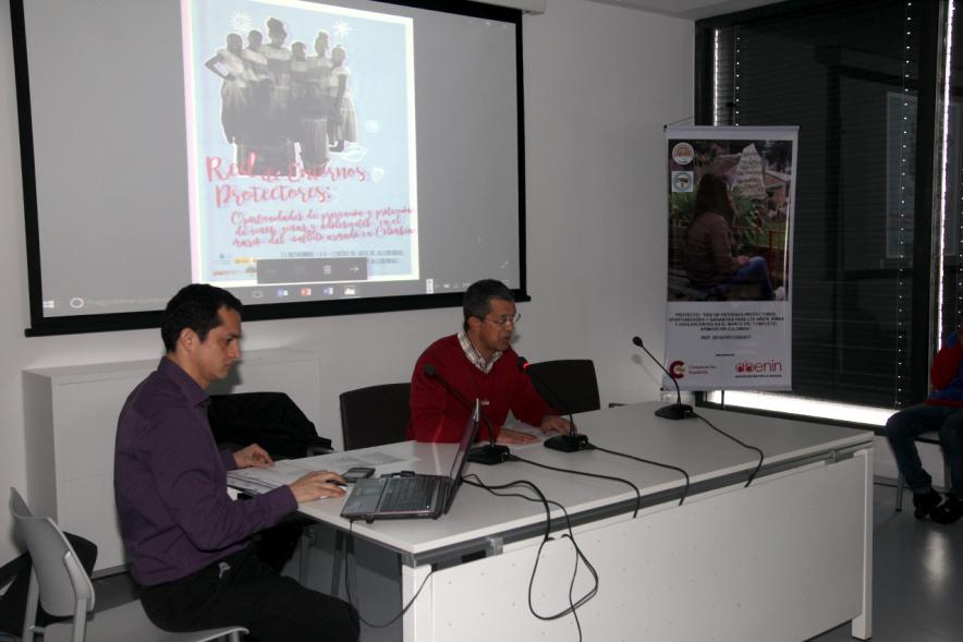 Encuentro Red Entornos Protectores - Exposición del programa.