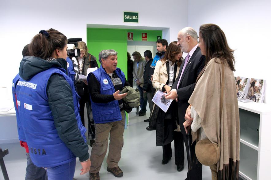Encuentro Red Entornos Protectores -  Integrantes del programa y las autoridades.   