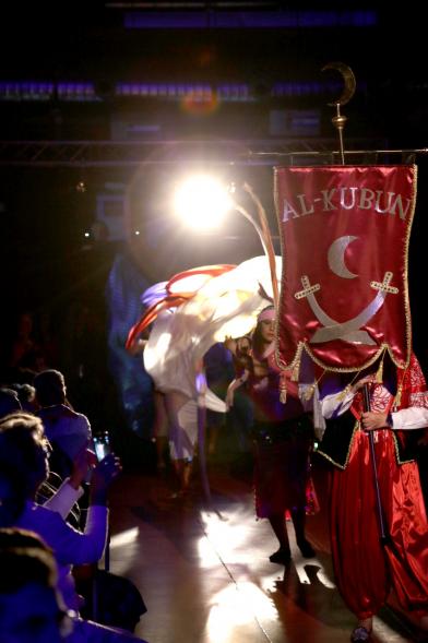 Entrecasas 2016 - Desfile de los participantes.