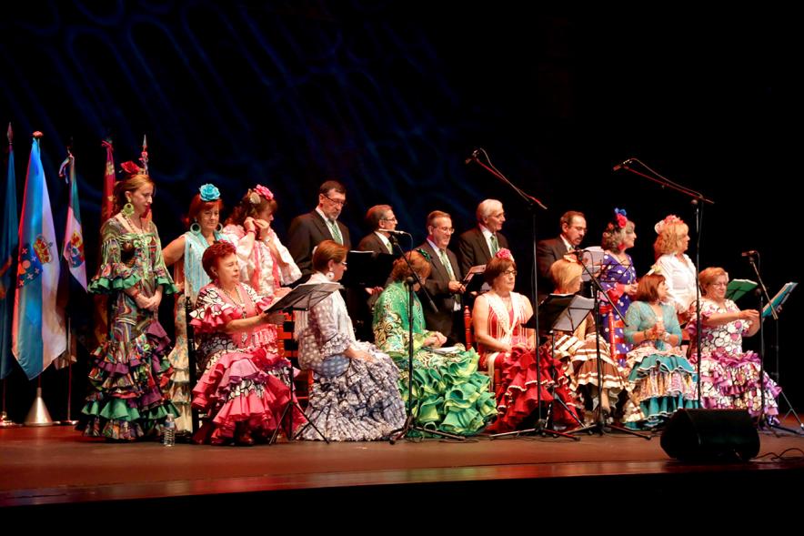 Entrecasas 2016 - Grupo de flamenco en el escenario.