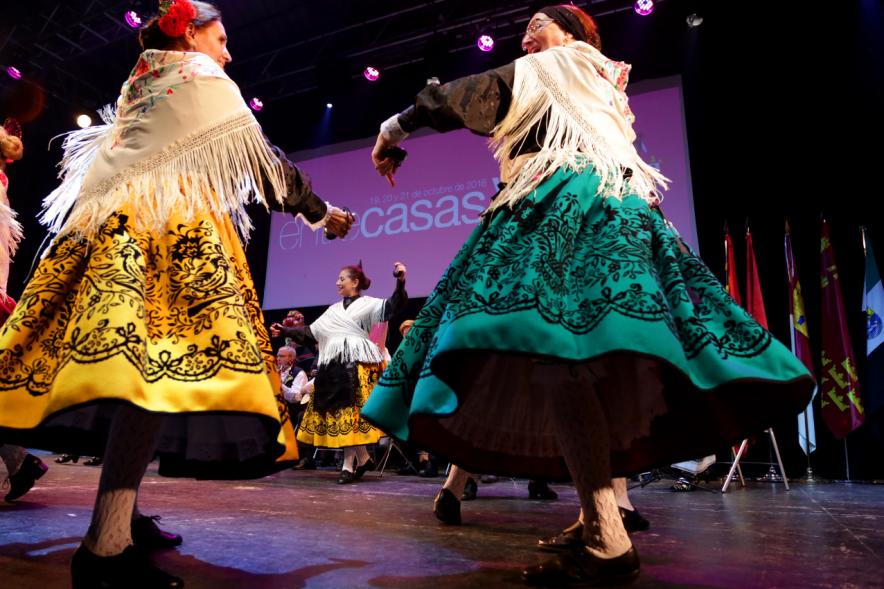 VIIIº Entrecasas - Festival de las Casas Regionales -  Puesta en escena de una jota gallega. 