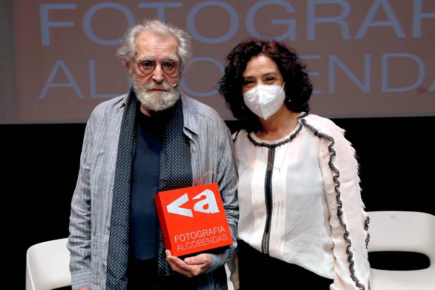 Entrega Premio Internacional de Fotografía Alcobendas a Ramón Masats 
